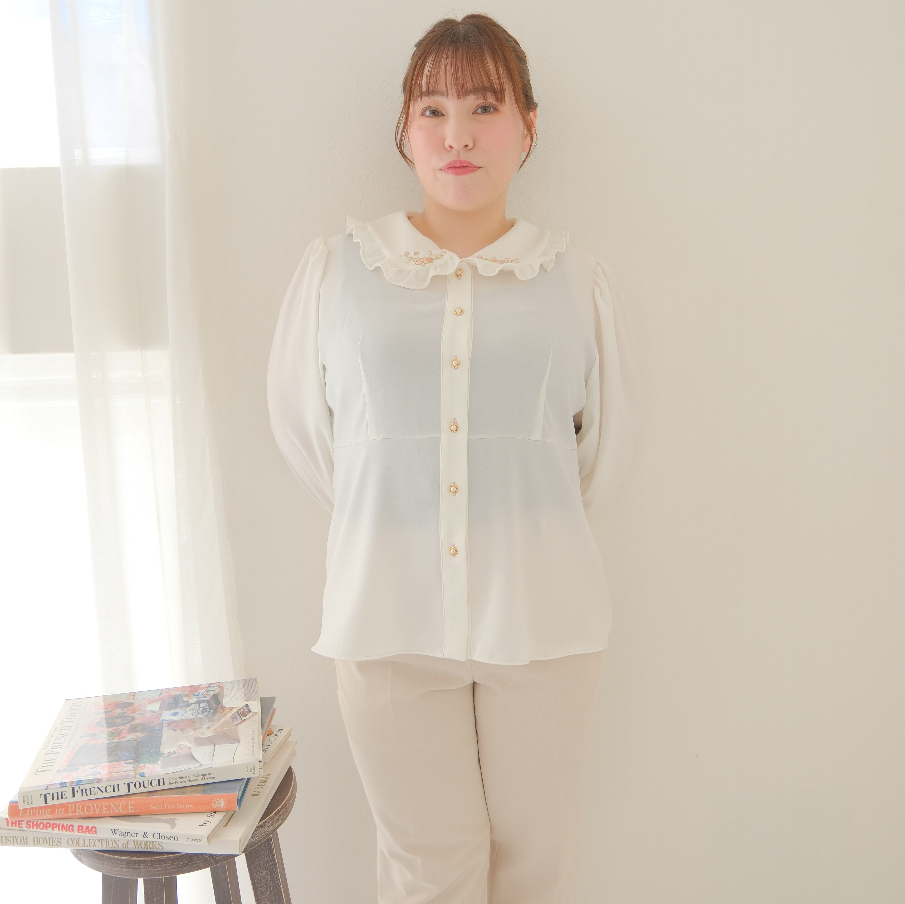 Sakura Bloomフリルブラウス